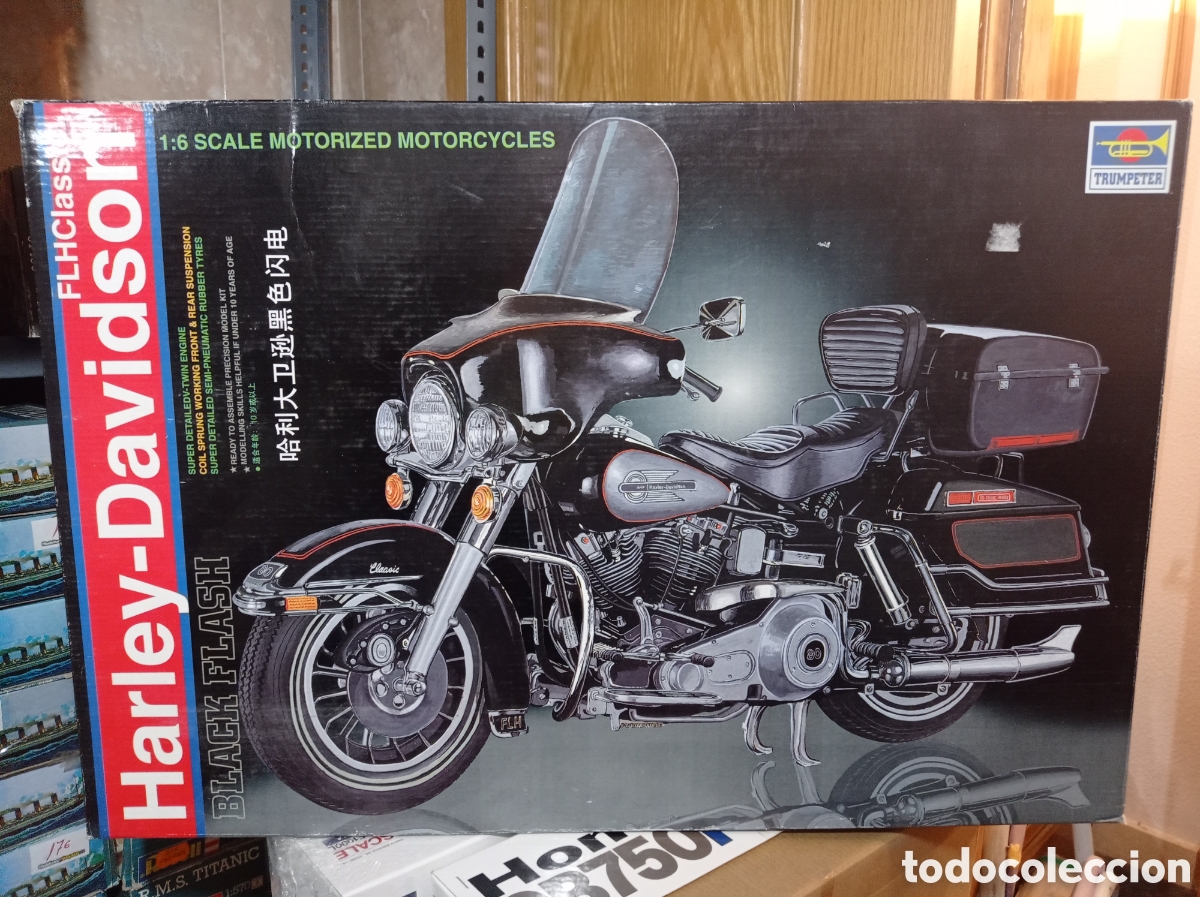 Maquetas: TRUMPETER - HARLEY. DAVIDSON FLH CLASSIC 1/6. 05302 - Foto 1