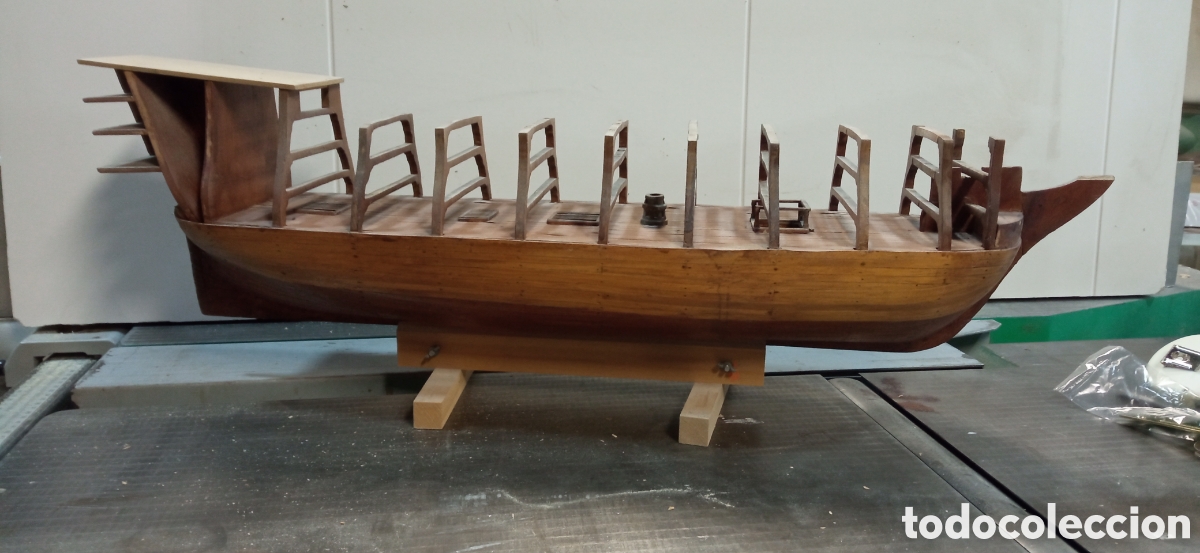 Modelle: Barco - Navio de Linea Victory Amati - 73cm