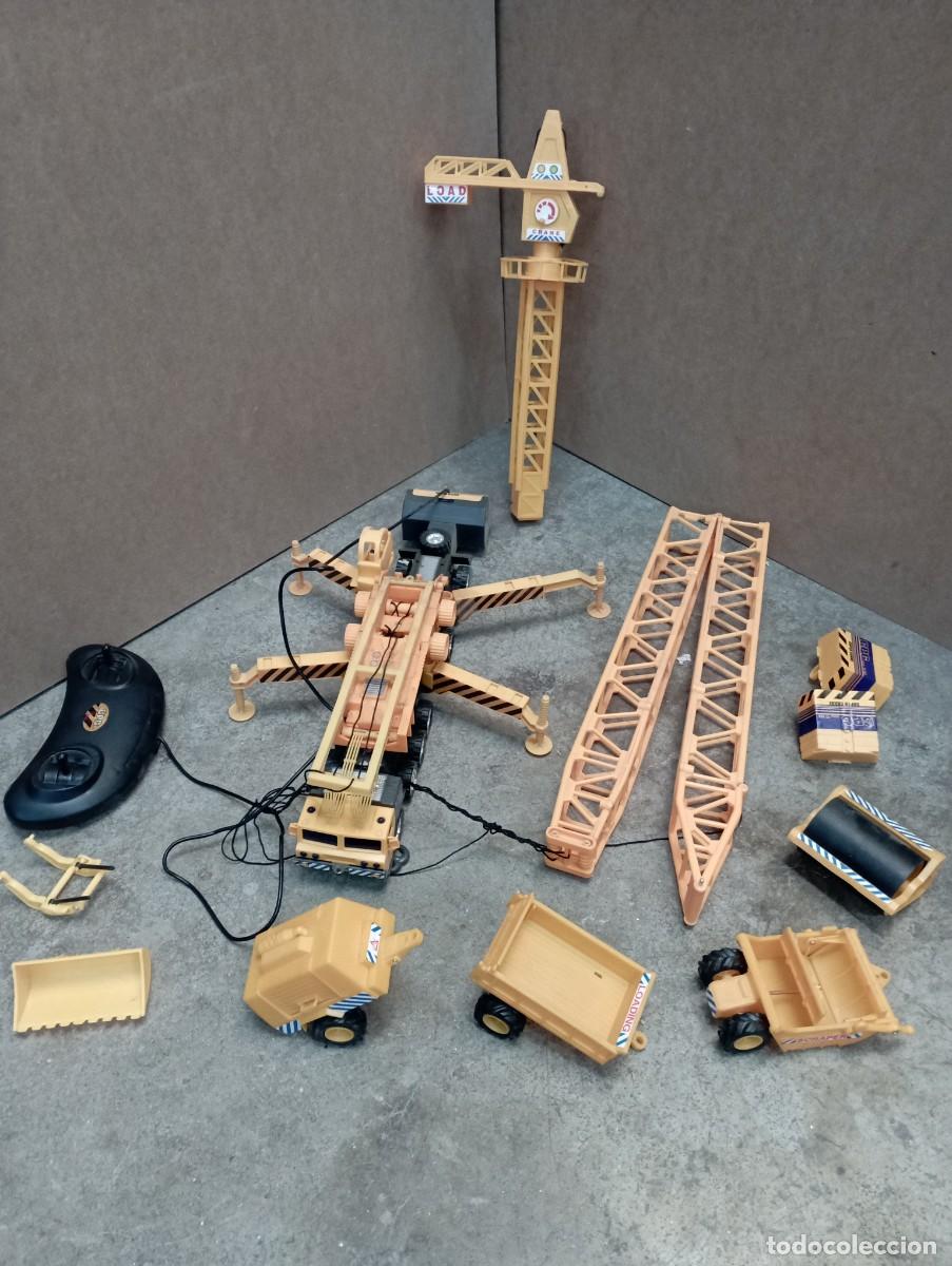 Maquetas: Gr&uacute;a y componentes de maquinaria de construcci&oacute;n. JUG - Foto 1