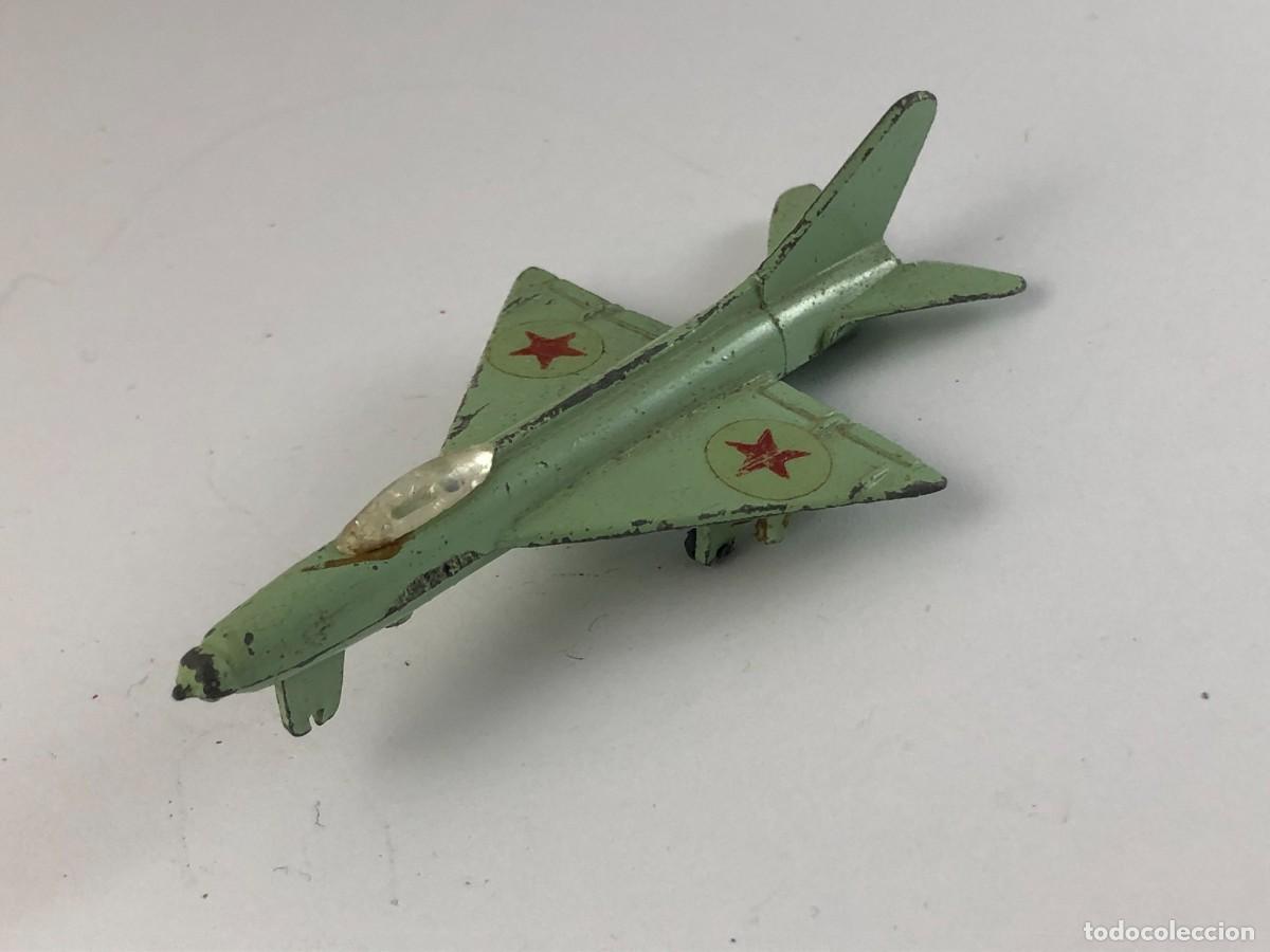 Maquetas: AVION MIG.21 C made In singapore - Foto 1