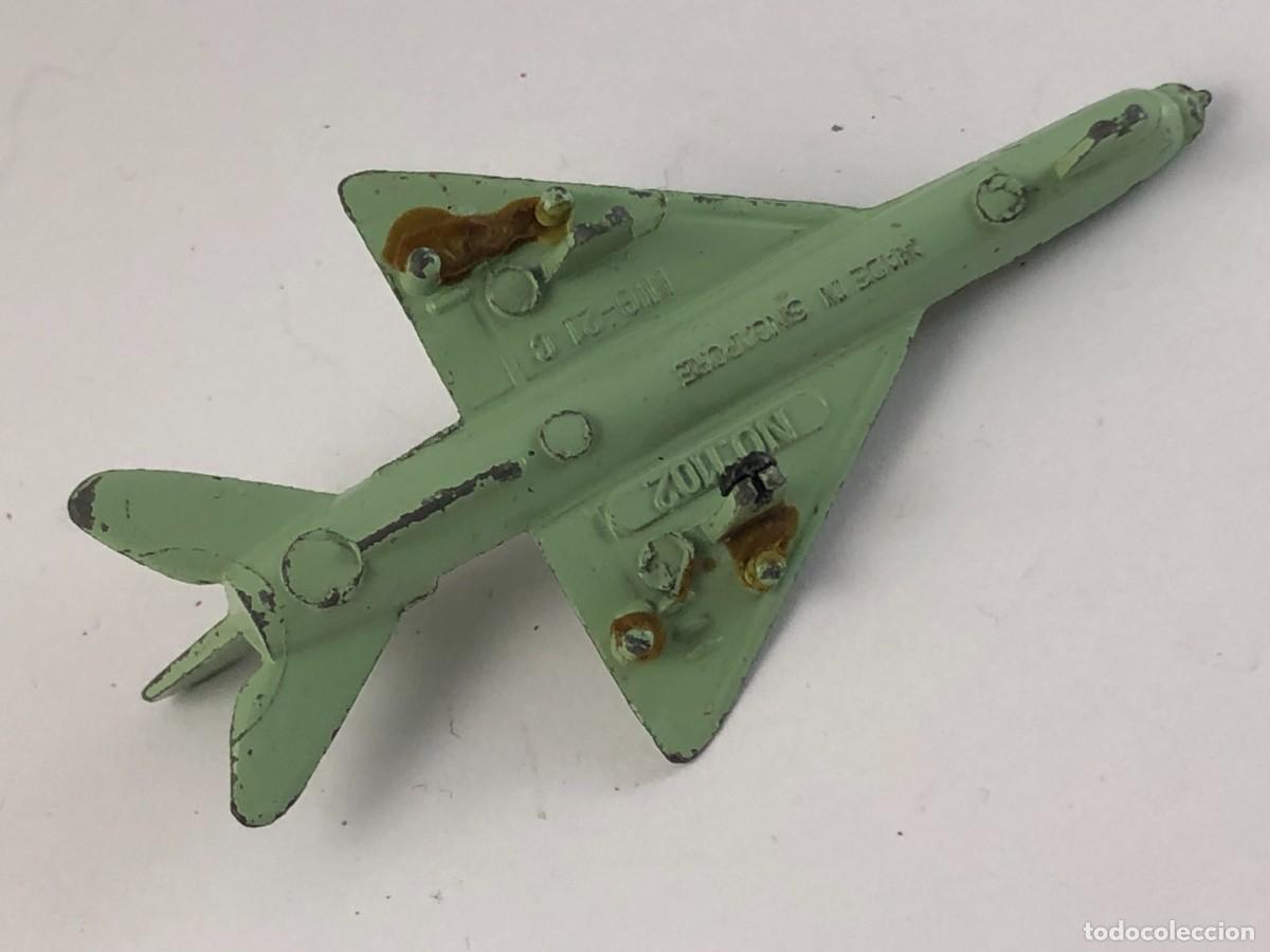 Maquetas: AVION MIG.21 C made In singapore - Foto 2