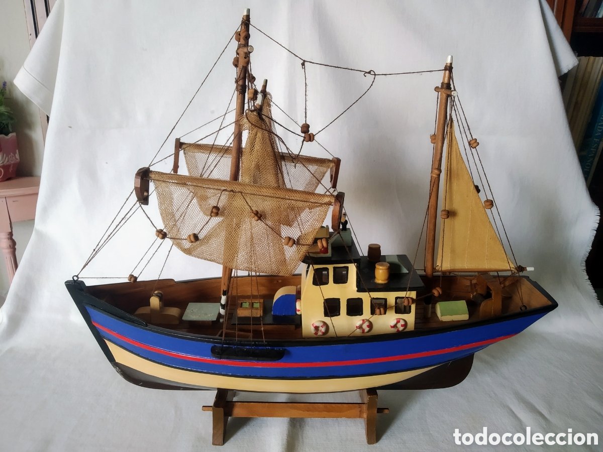 maqueta barco confection en madera pintada a ma - Compra venta en  todocoleccion