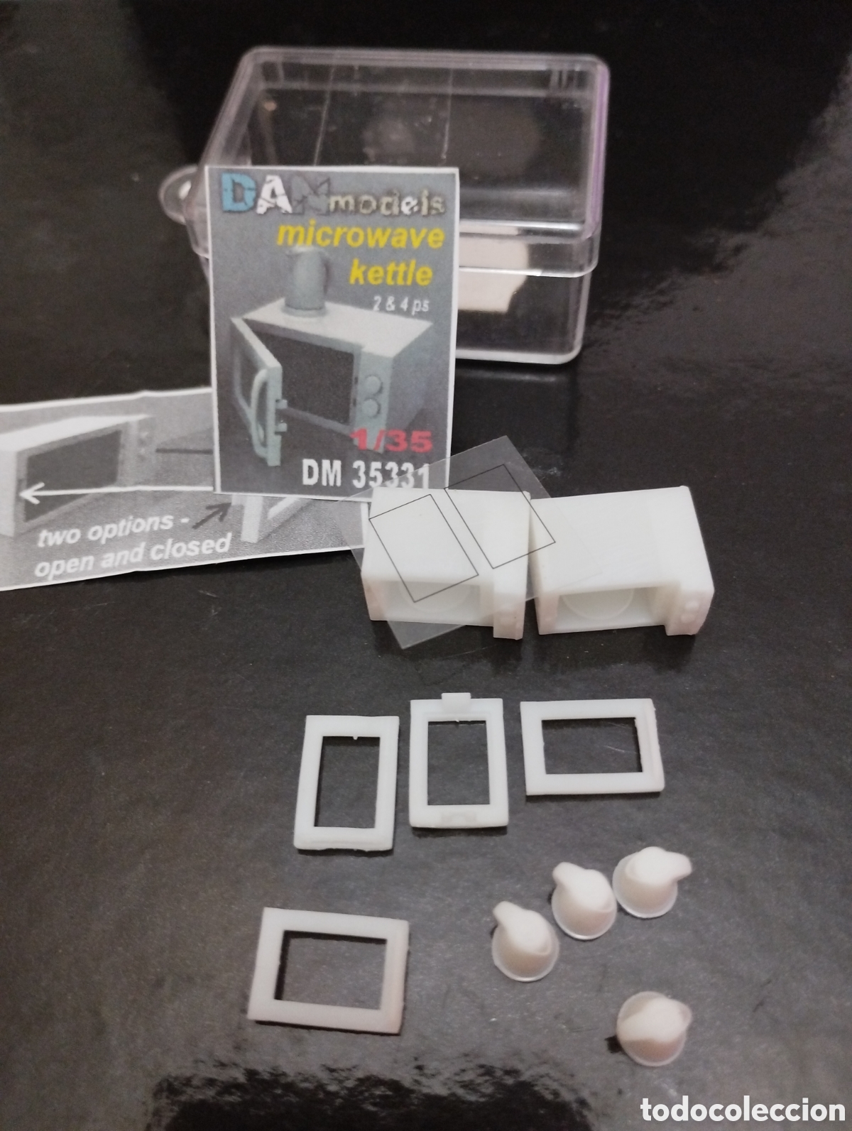 Maquetas: DAN MODELS - MICROWAVE KETTLE. 2 PIEZAS. 1/35. 35331 - Foto 1