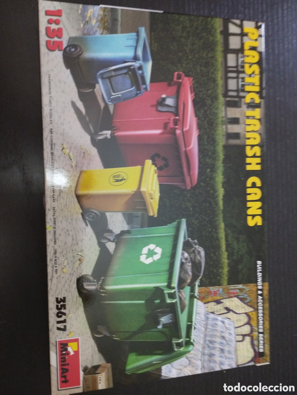 Maquetas: MINIART - PLASTIC TRASH CANS 1/35 35617 - Foto 1