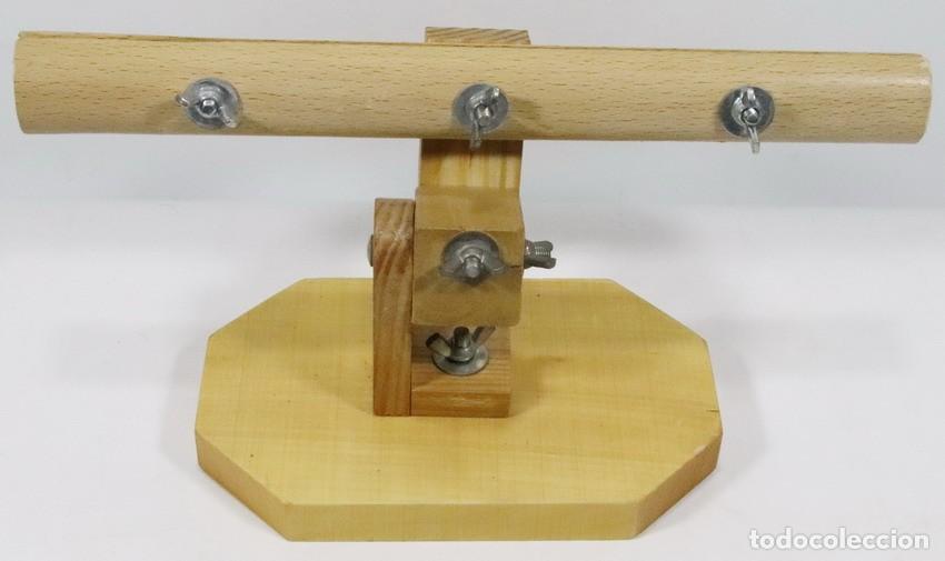 Maquetas: Maqueta soporte orientable de madera para modelismo de barcos, ref. 10242 - Foto 1