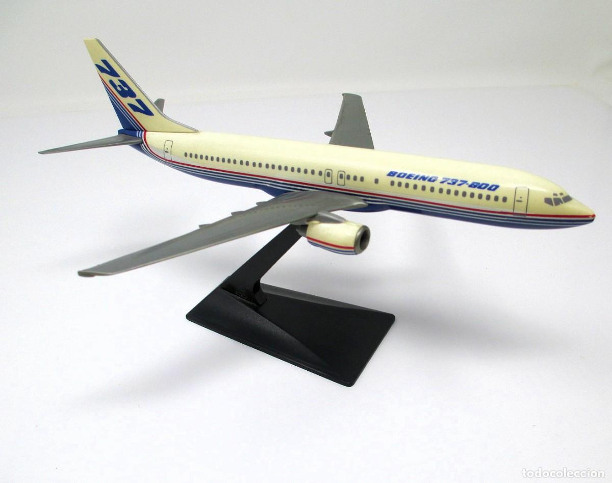 Maquetas: Boeing 737-800 - 19 cm de largo - Foto 1