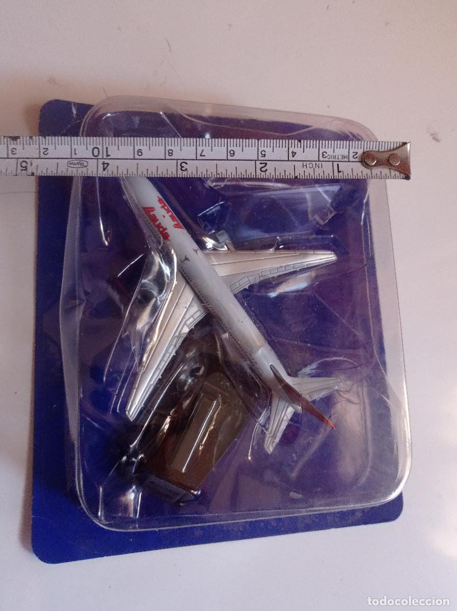 Maquetas: MAQUETA DE BOEING 767-300 LAUDA EN BLISTER - Foto 2