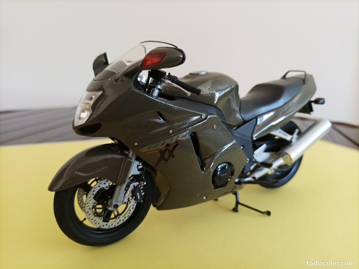 Maquetas: HONDA CBR 1100XX - Foto 1