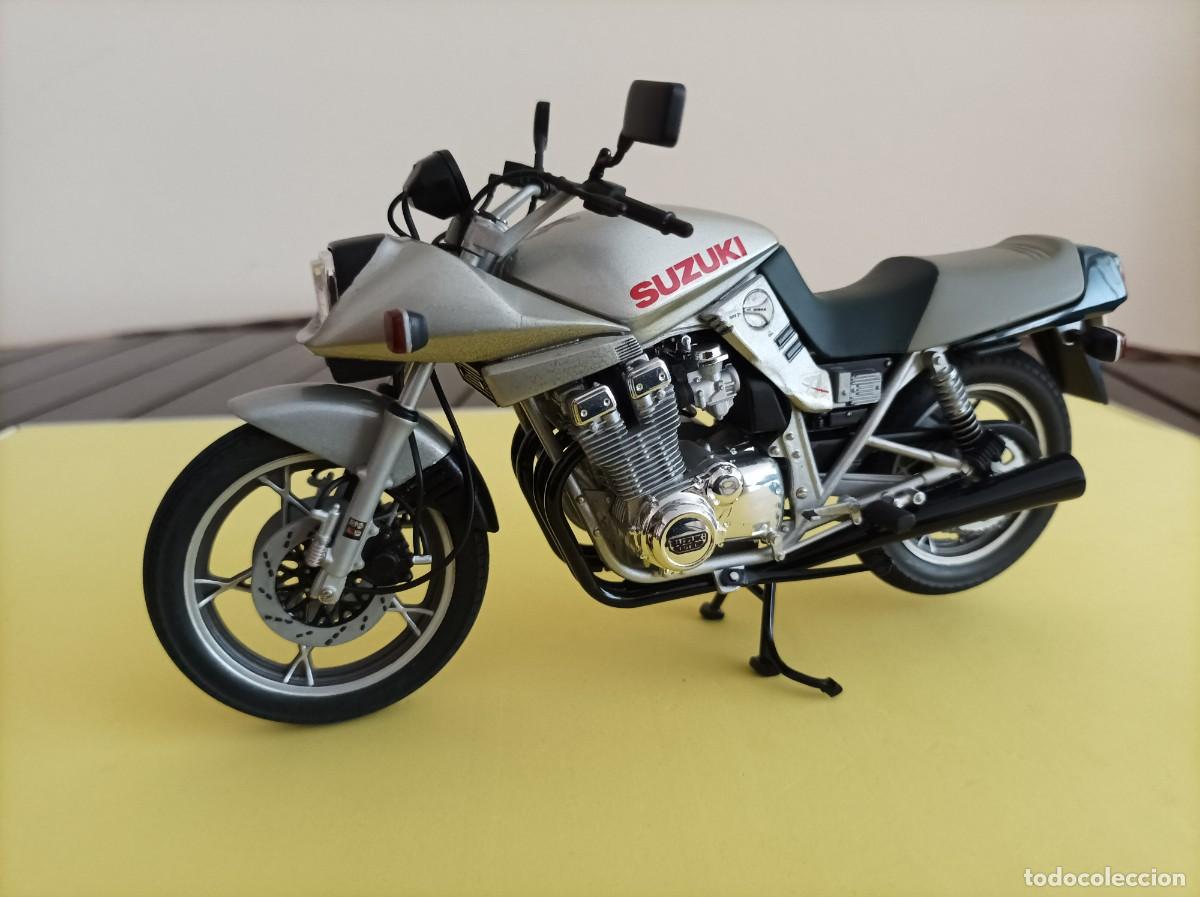 Maquetas: SUZUKI KATANA GSX 750 - Foto 1