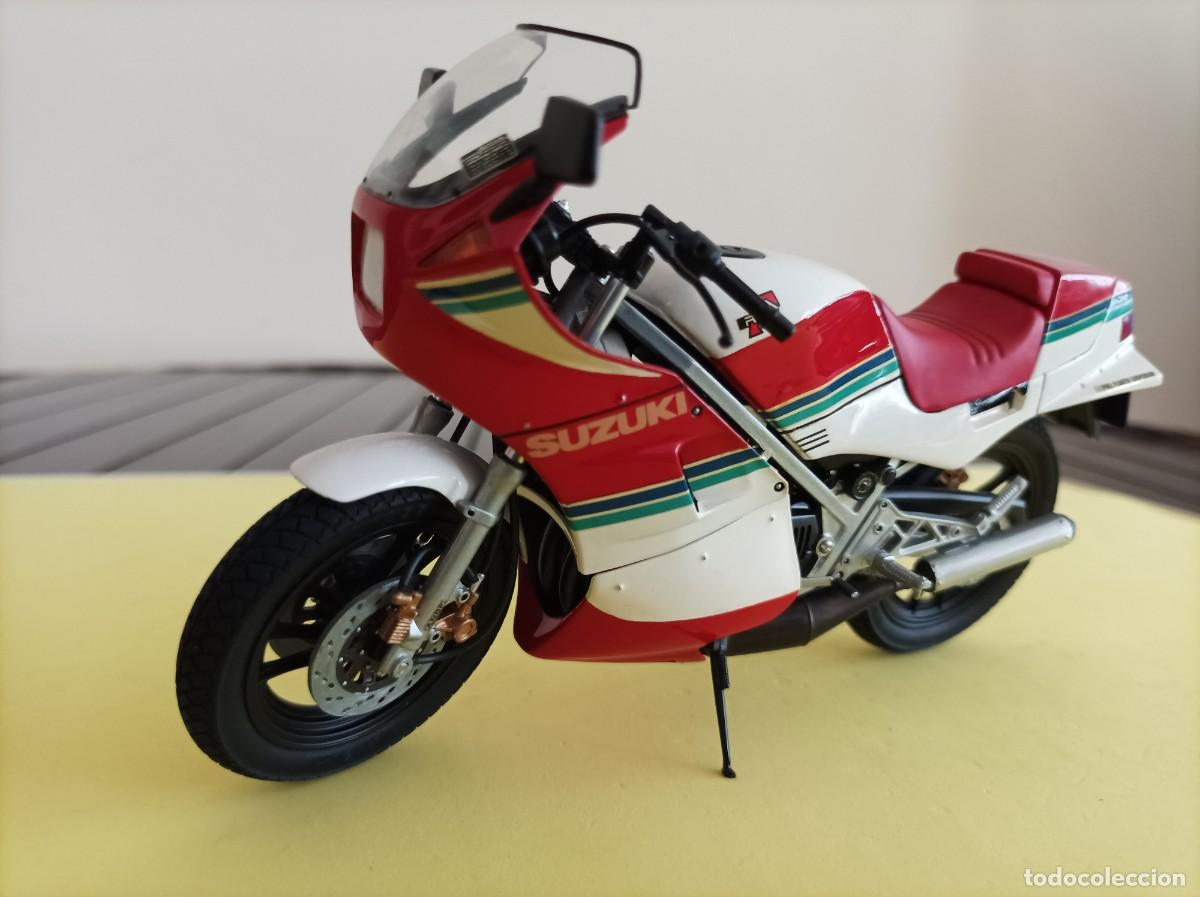 Maquetas: SUZUKI RG 250 Gamma Carenada - Foto 1
