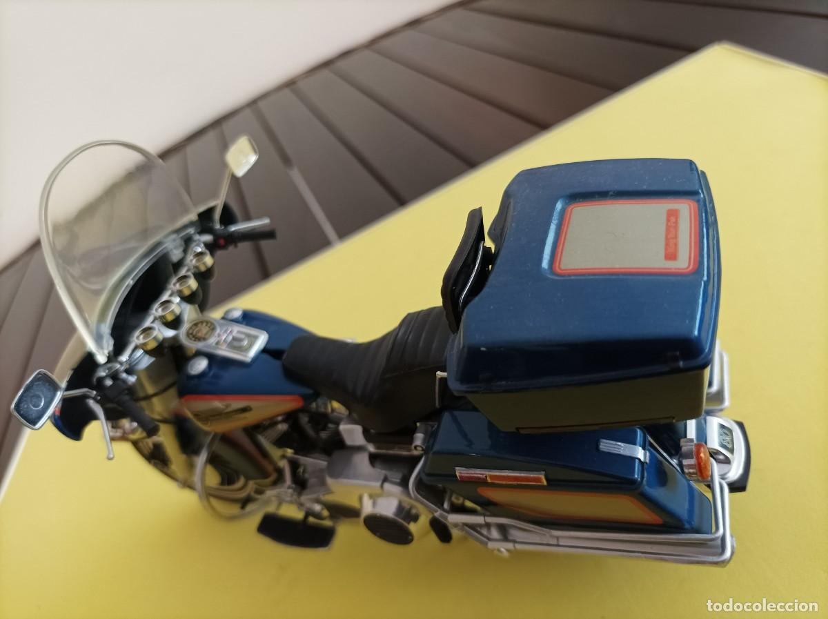 Maquetas: Harley-Davidson FLHC Electra Glide - Foto 3