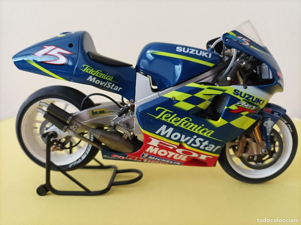 Maquetas: SUZUKI RGV 500 - Sete Gibernau - 2001 - Foto 4