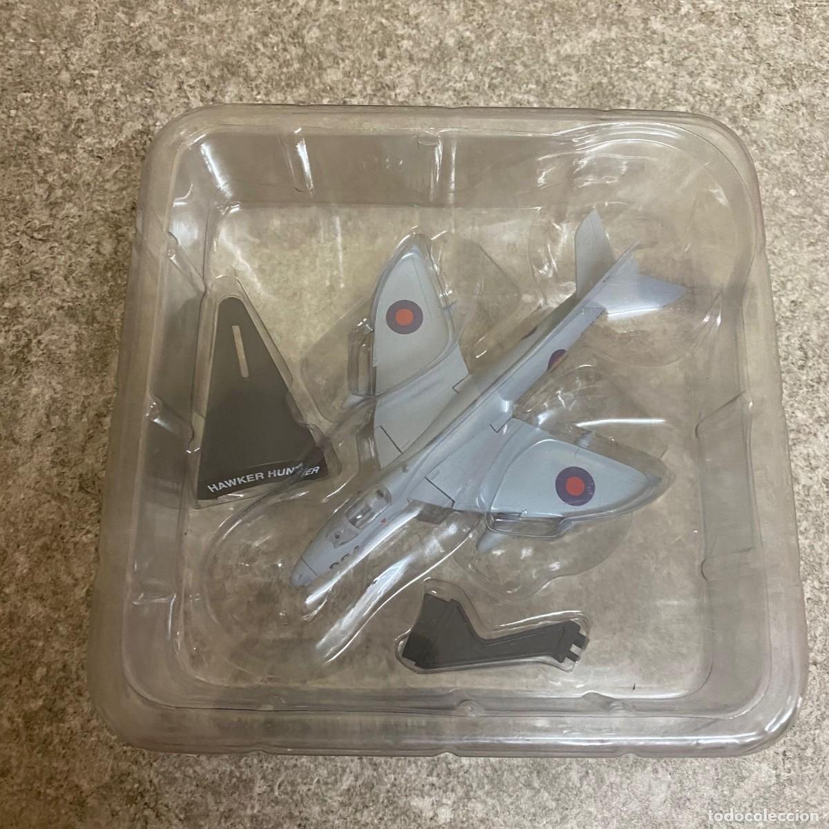 Maquetas: Hawker Hunter Aviones de combate 1:120 - Foto 1