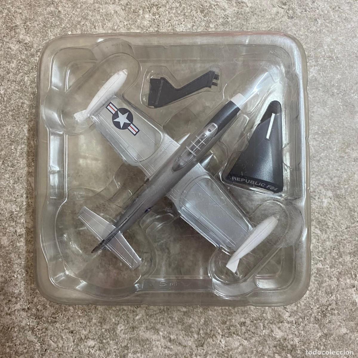 Maquetas: Republic F84 Aviones de combate 1:100 - Foto 1