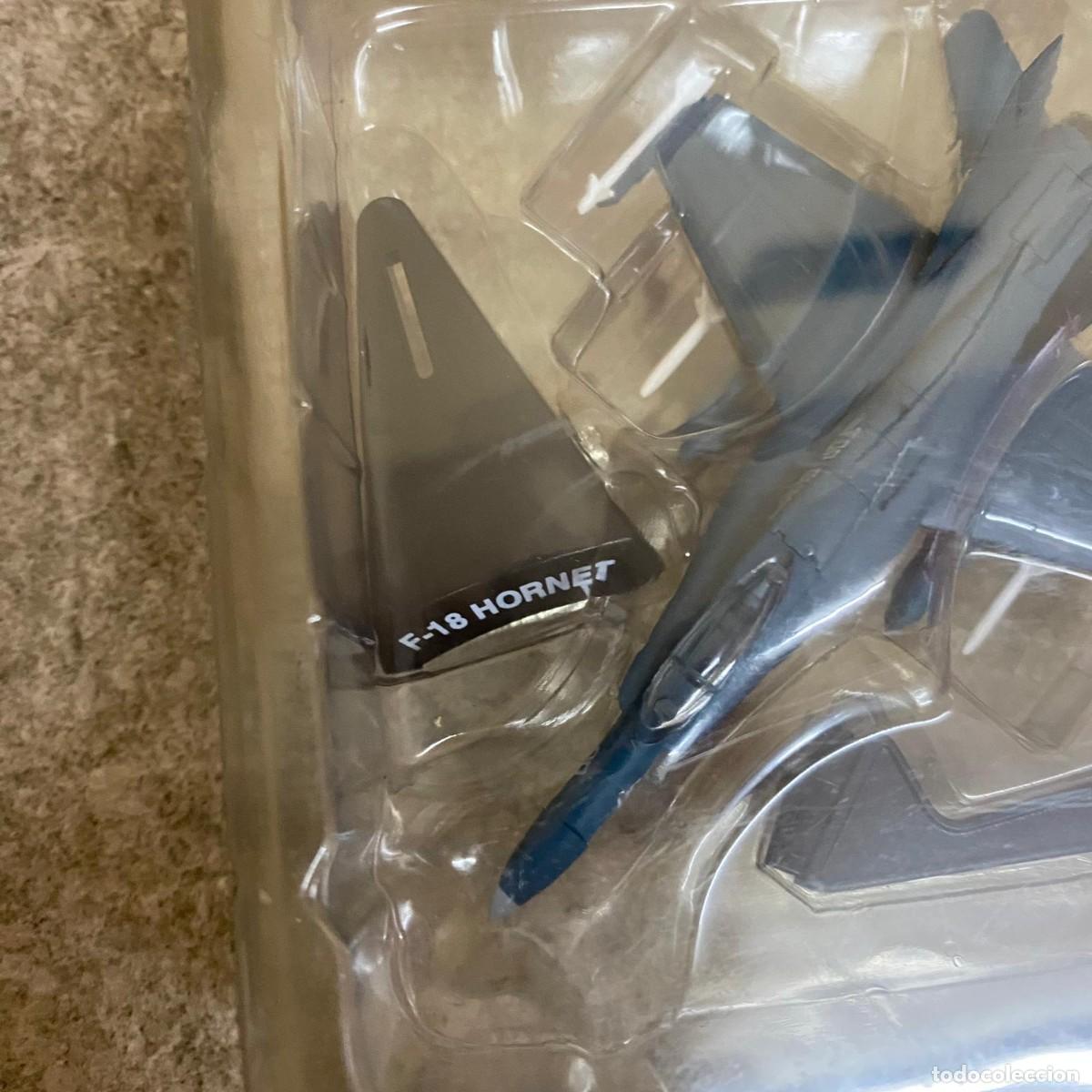 Maquetas: F-18 Hornet Aviones de combate 1:150 - Foto 3
