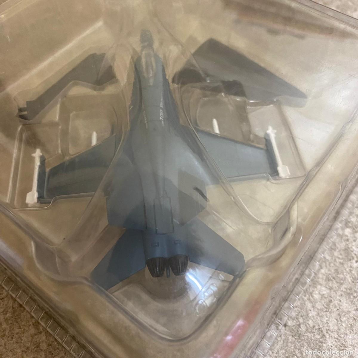 Maquetas: F-18 Hornet Aviones de combate 1:150 - Foto 4