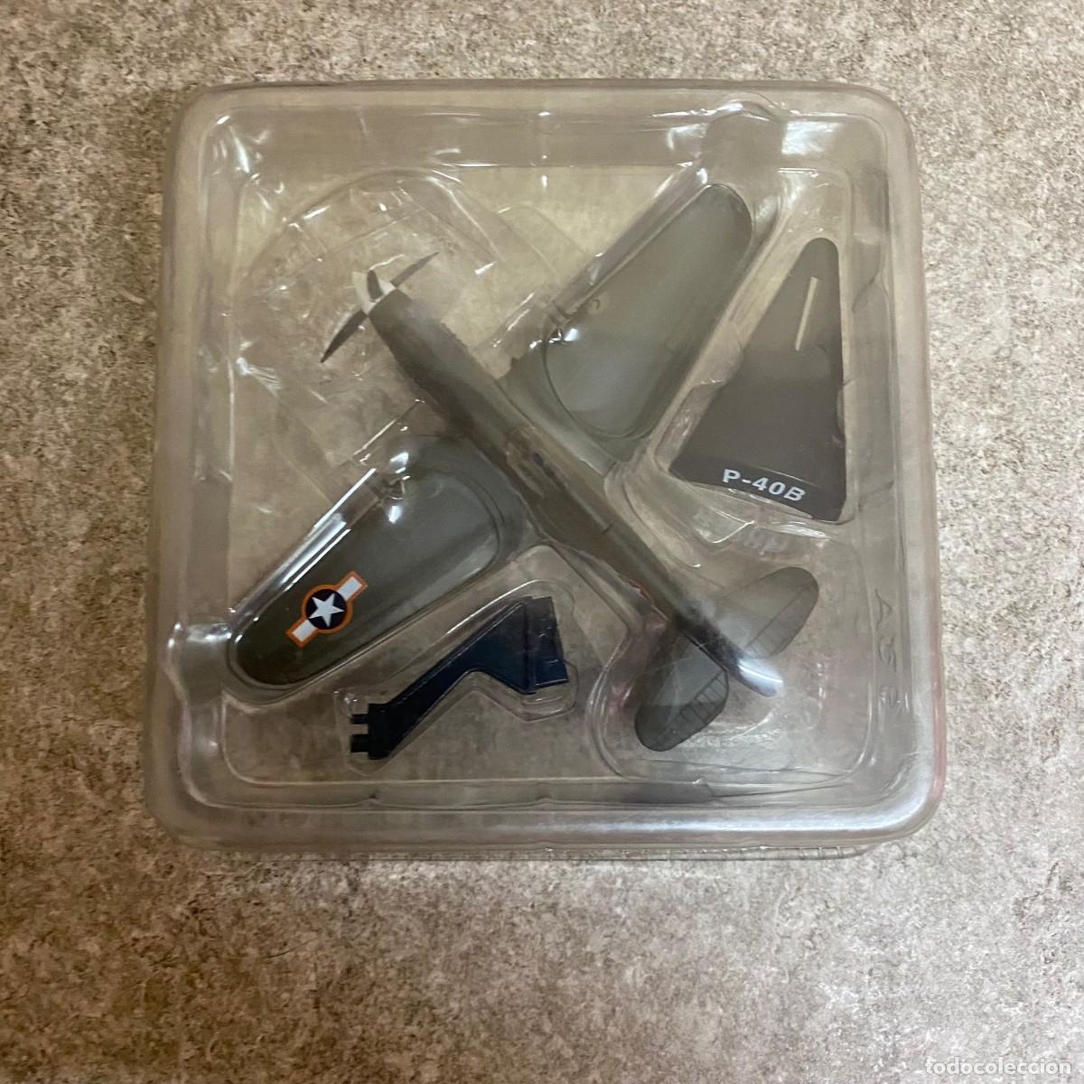 Maquetas: P-40B Aviones de combate 1:90 - Foto 1
