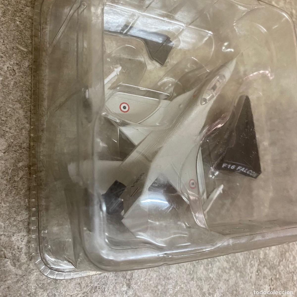 Maquetas: F16 Falcon Aviones de combate 1:126 - Foto 5