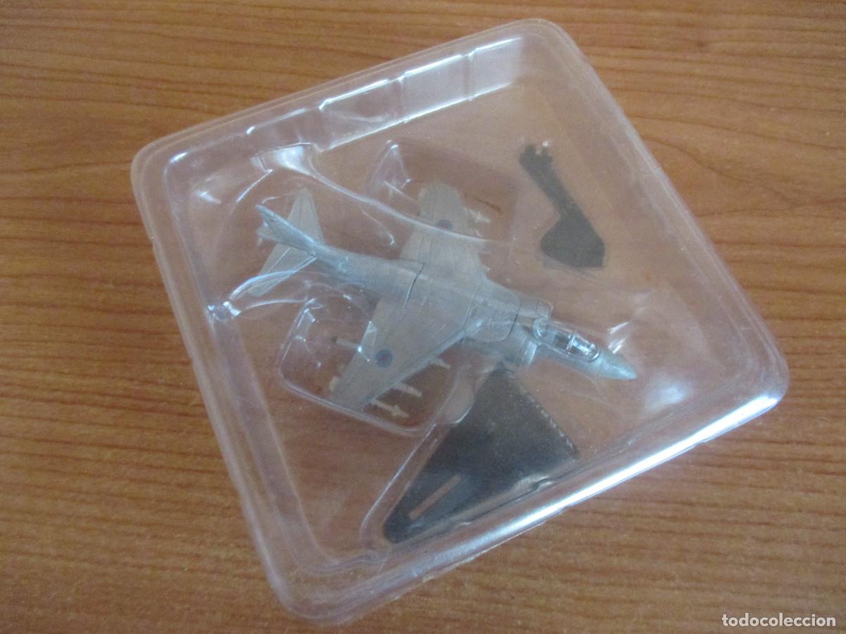 Maquetas: AVIONES EN COMBATE, DEL PRADO: AVION HARRIER II - Foto 1