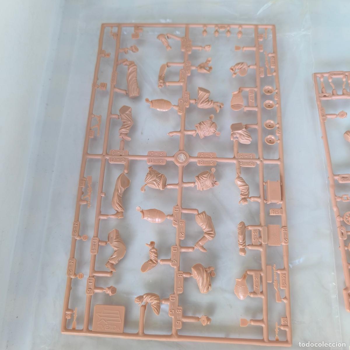 Maquetas: ITALERI 347 - SOVIET ASSAULT TROOPS WWII - 1/35 PLASTIC KIT - Foto 5