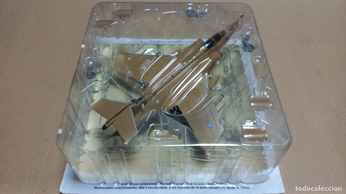 Maquetas: #39 Blackburn/Hawker Siddeley Buccaneer(1/72) (en su blister) - Foto 3