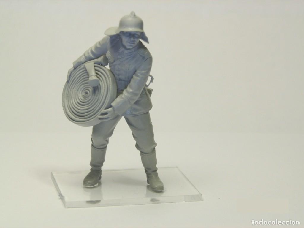 Maquetas: ICM - WWII German Firemen 1/35 35632 - Foto 3