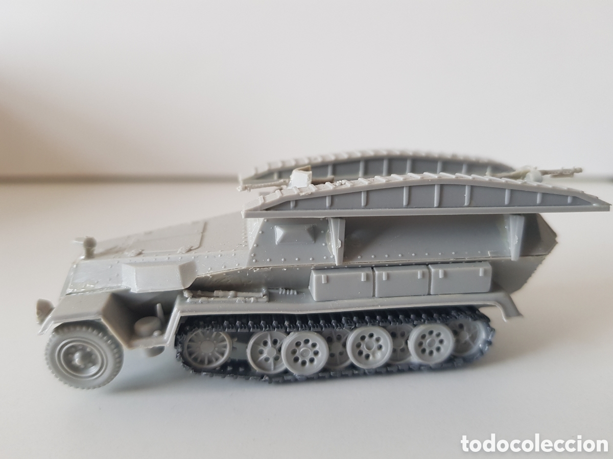 Maquetas: Sdkfz 251/7 Pionerpanzerwagen 1/72 - Foto 1