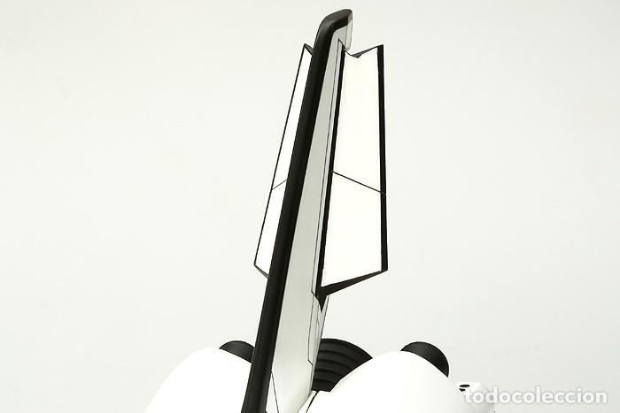Maquetas: TAMIYA -Space Shuttle Atlantis 1/100 60402 - Foto 3