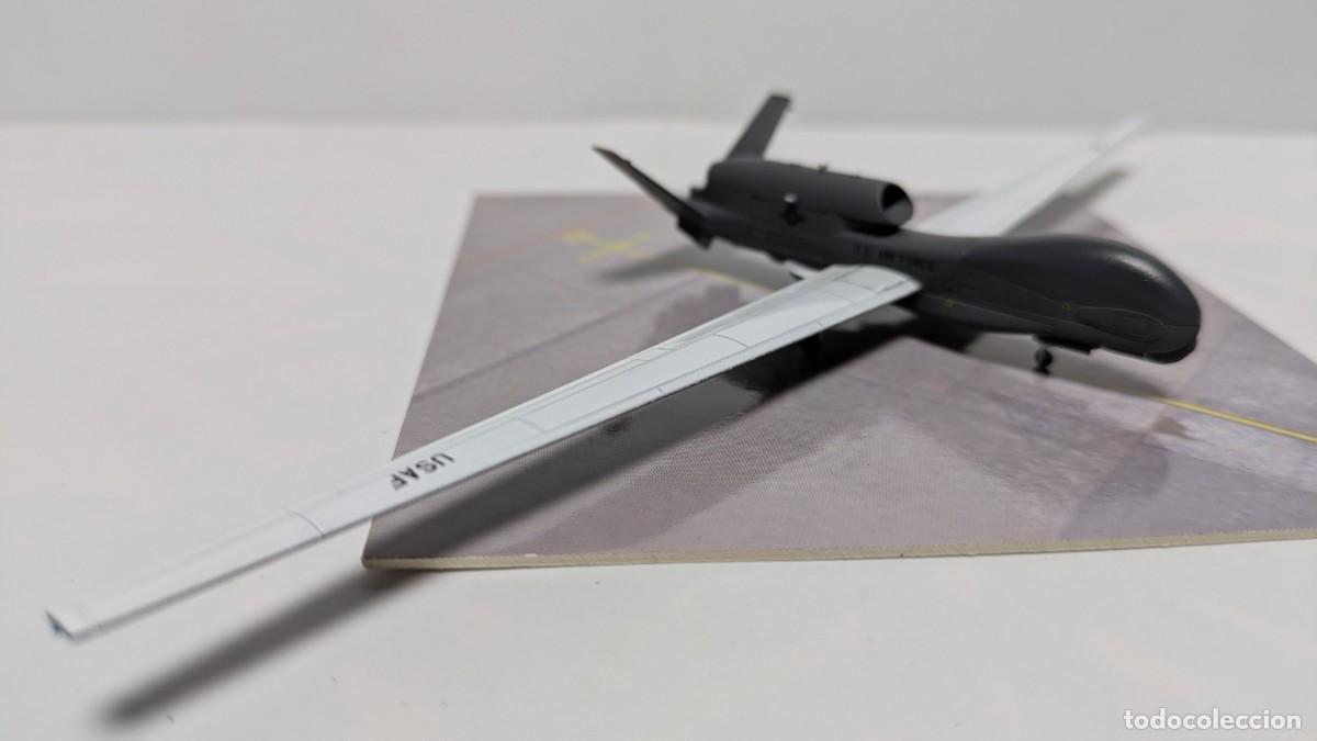 Maquetas: RQ-4B Global Hawk (1/200) - Foto 5
