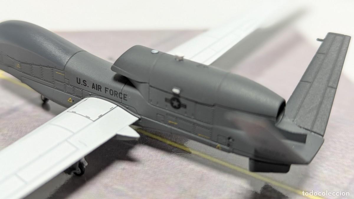 Maquetas: RQ-4B Global Hawk (1/200) - Foto 7