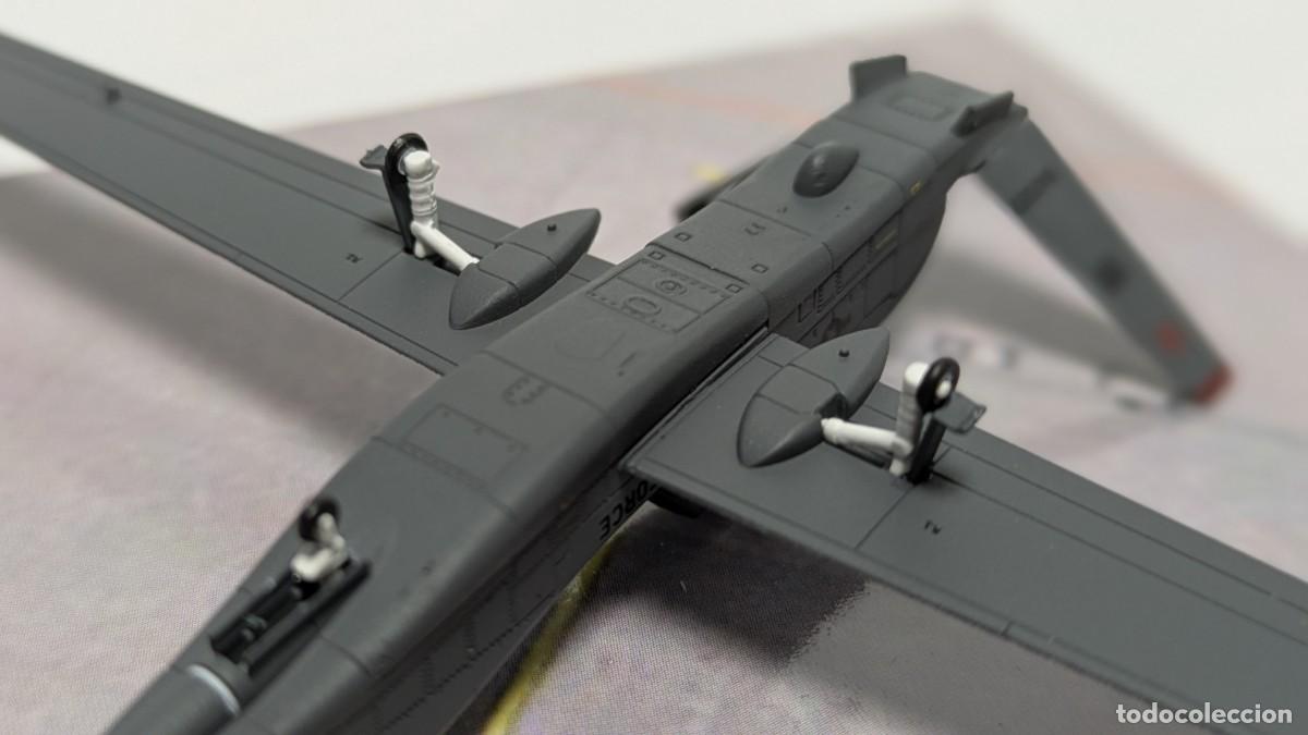 Maquetas: RQ-4B Global Hawk (1/200) - Foto 11