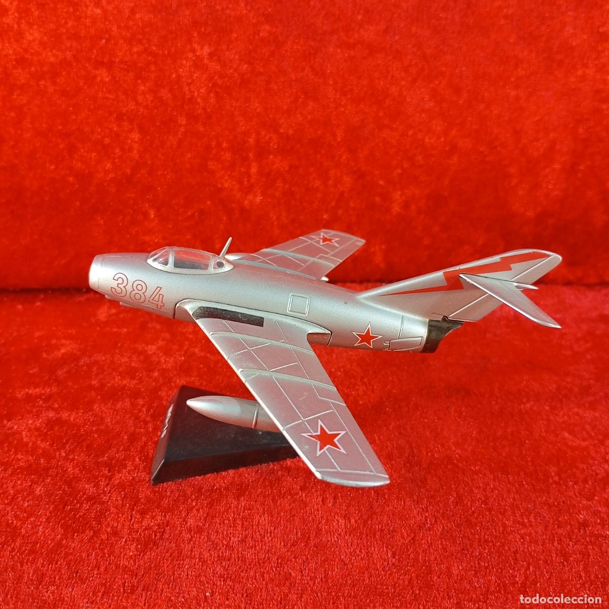 Maquetas: AVION MODELISMO - REF. MIG-15 - AVI&Oacute;N DE COMBATE - Foto 3