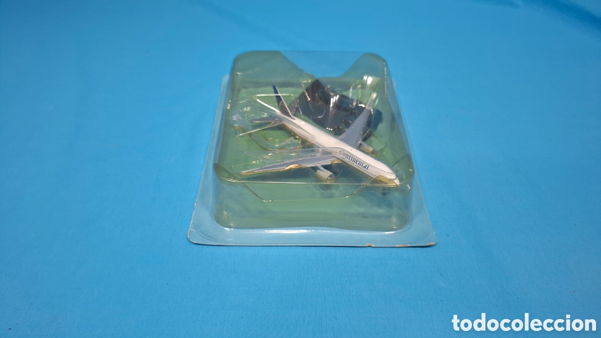 Maquetas: MAQUETA BOEING 777-200 DE CONTINENTAL - Foto 1