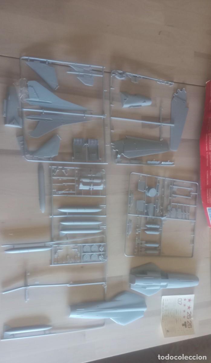 Maquetas: Maqueta MiG-27 Flogger D 1/48 - Foto 3