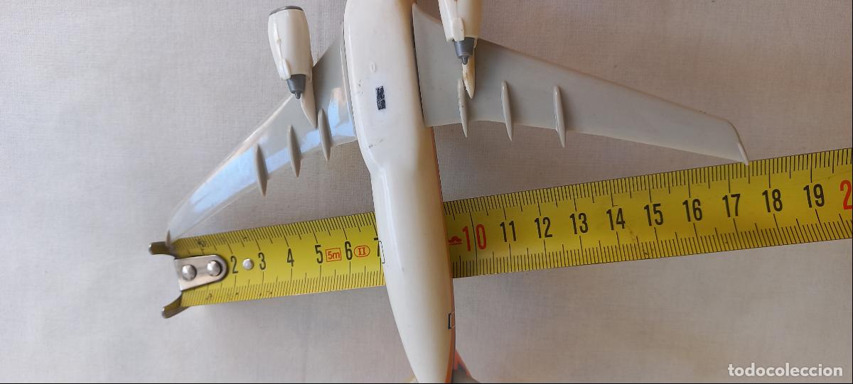 Maquetas: Avi&oacute;n Hapag-Lloyd Boeing 737-800 1:500 - Foto 2