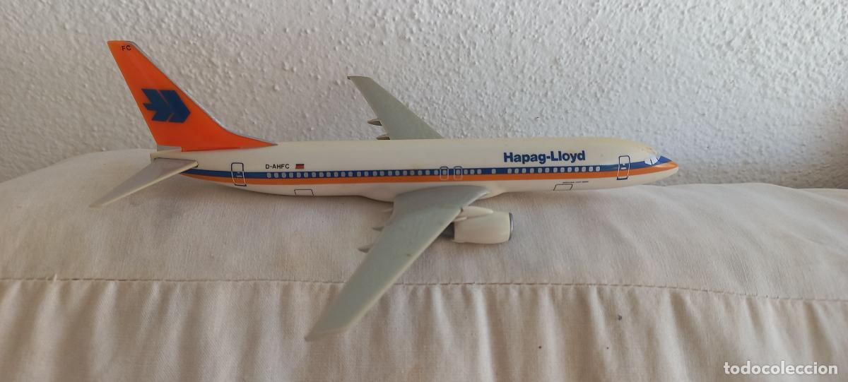Maquetas: Avi&oacute;n Hapag-Lloyd Boeing 737-800 1:500 - Foto 4