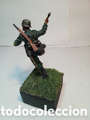 Maquetas: FIGURA DIVISI&Oacute;N AZUL-EL GURIPA 1941 - Foto 4
