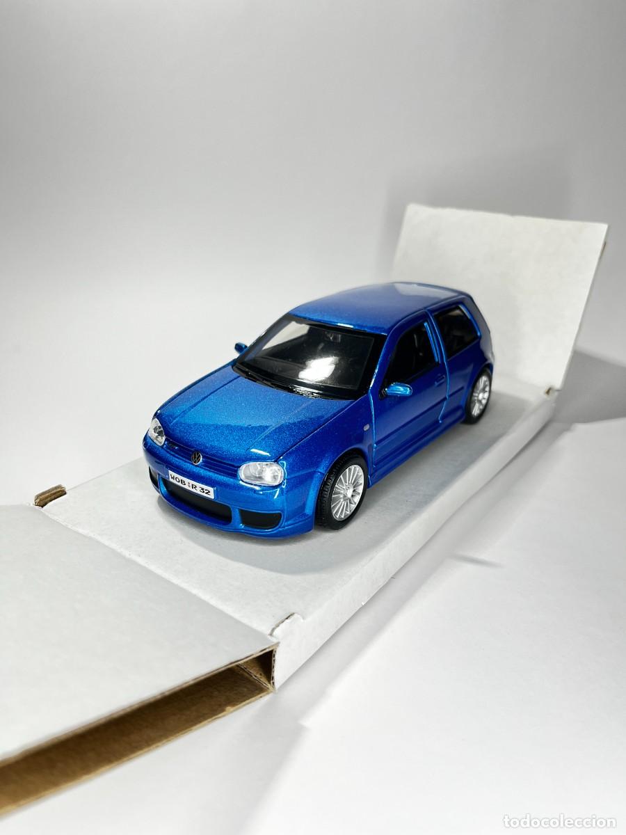 Maquetas: Volkswagen Golf R32 1/24 Maisto - Foto 4