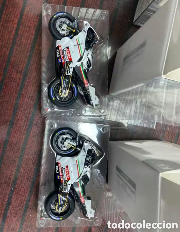 Maquetas: Marc Marquez Ducati 1/12 Silverstone Retro 24. - Foto 1