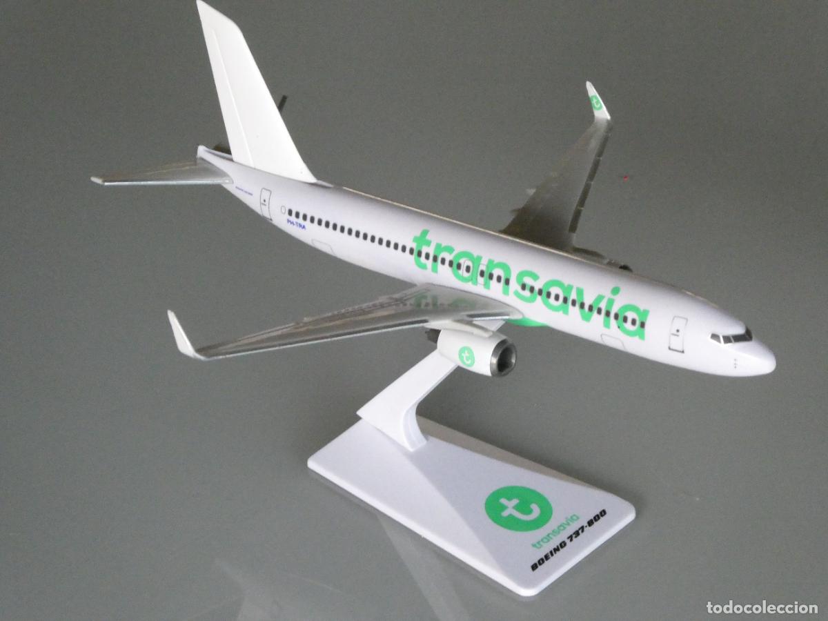 Modelle: MAQUETA DE AVI&Oacute;N AEROL&Iacute;NEAS. BOEING 737-800 DE TRANSAVIA. 20CM. 60GR