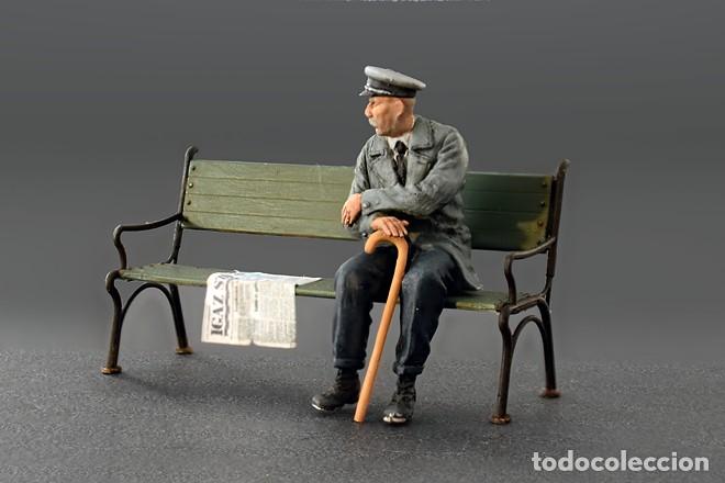 Maquetas: MINIART - German Sitting Civilians 30-40s 1/35 38006 - Foto 5