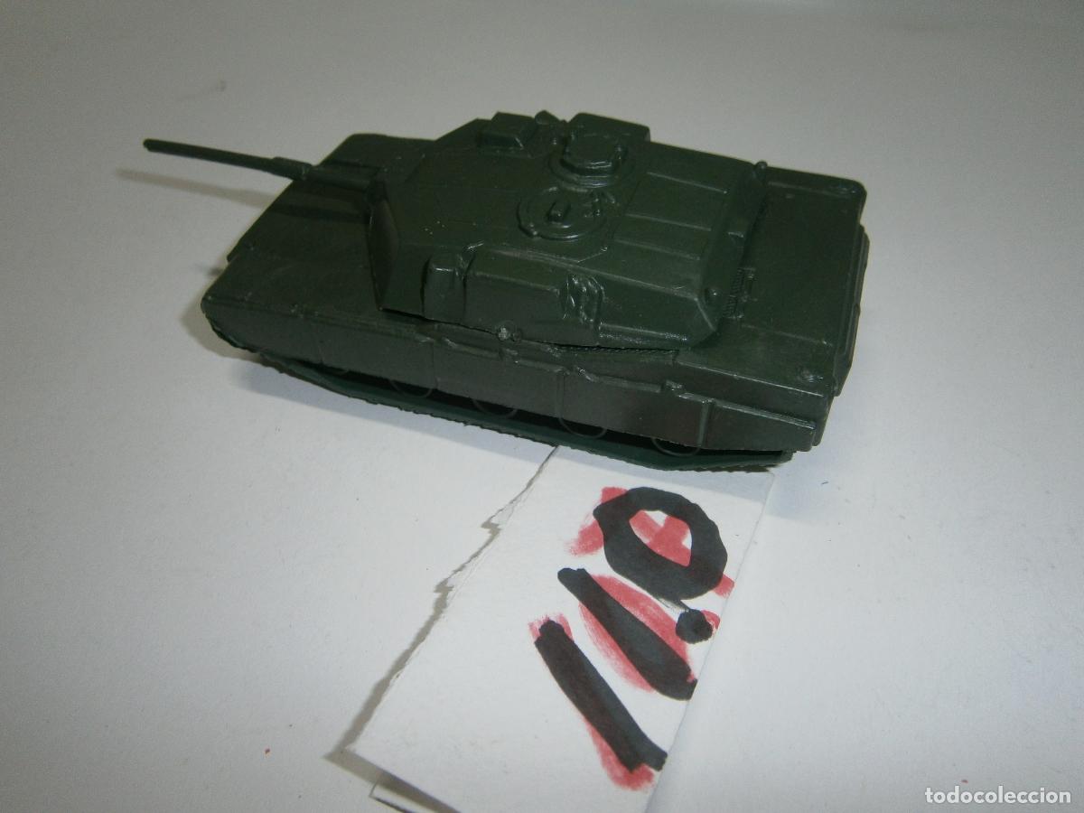 Maquetas: TANQUE - VEHICULO MILITAR CON ARMAMENTO - Foto 2