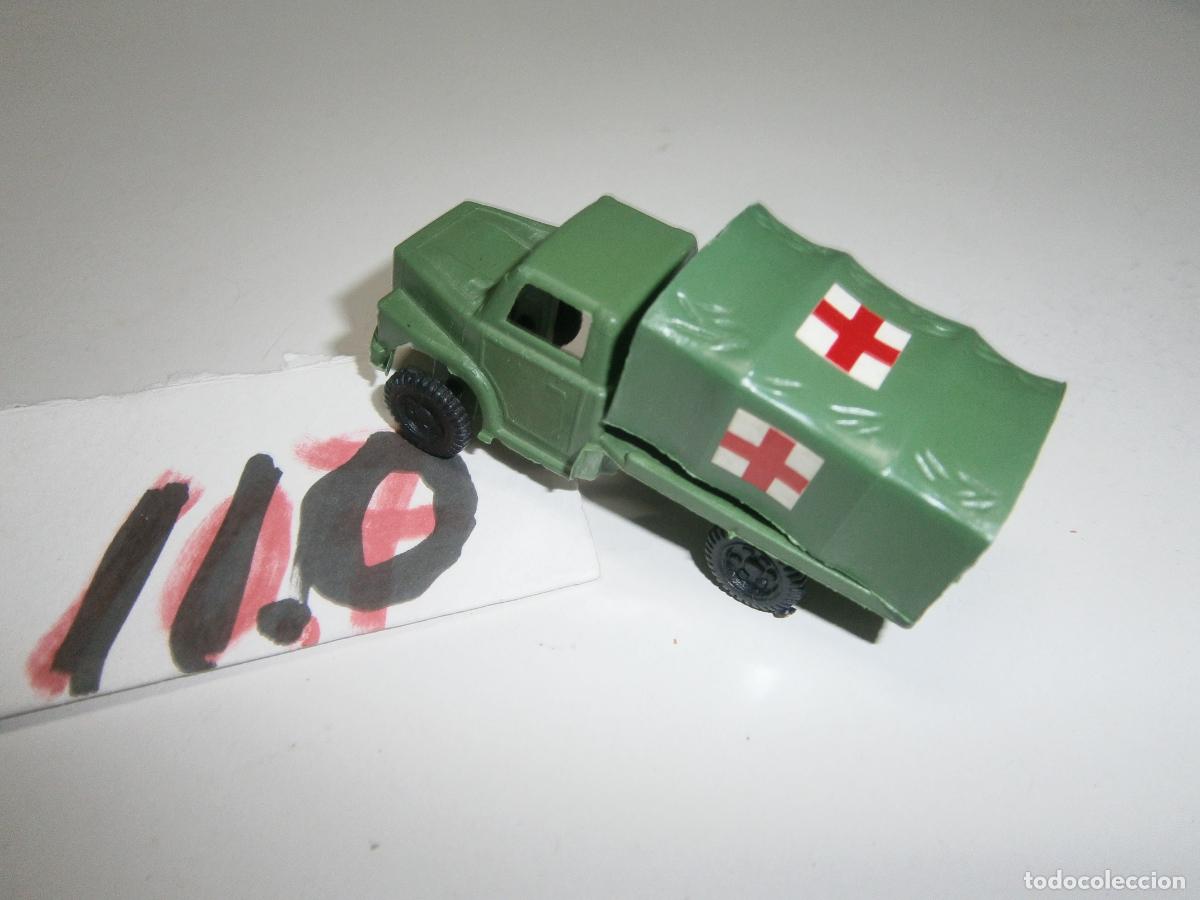 Maquetas: CAMION CRUZ ROJA - VEHICULO MILITAR - Foto 2
