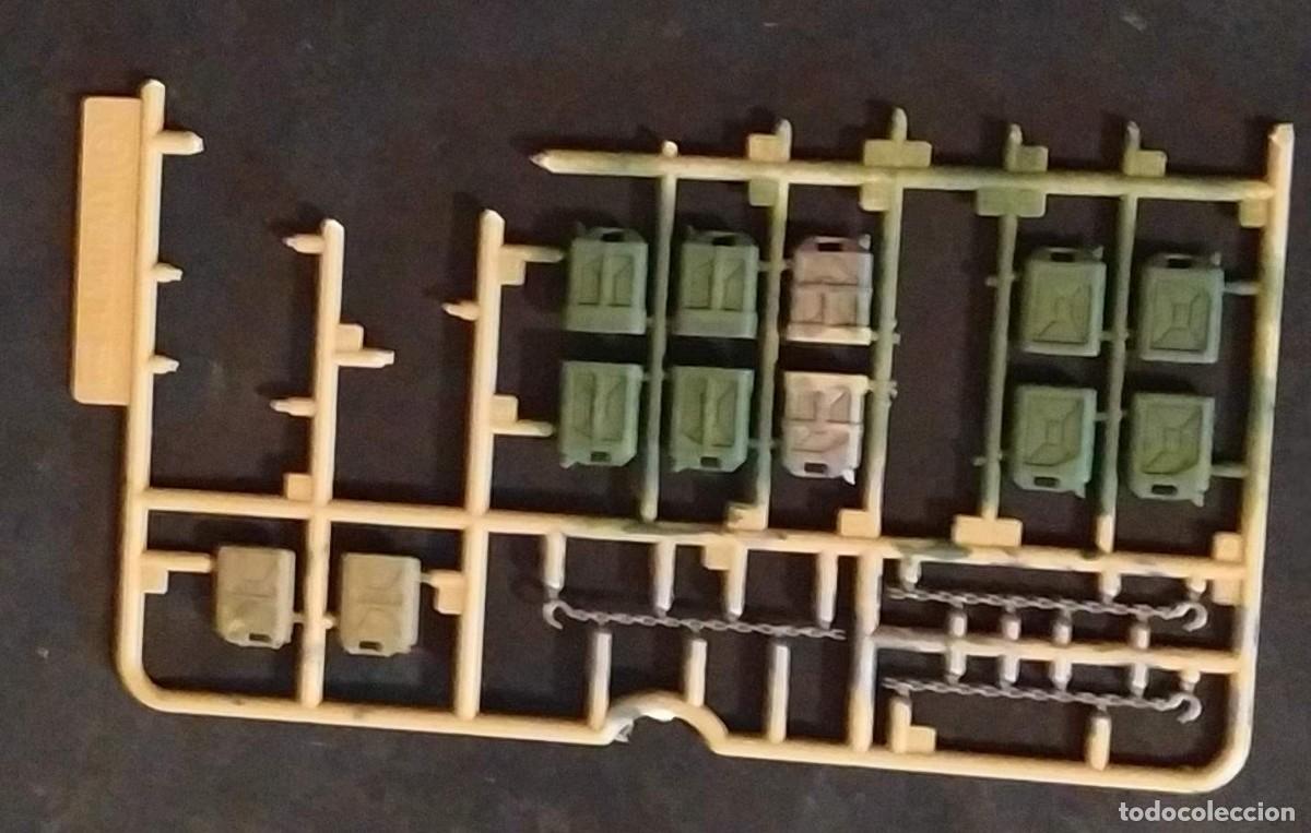Maquetas: JERRYCANS Y CADENAS ESCALA 1/35 - Foto 1