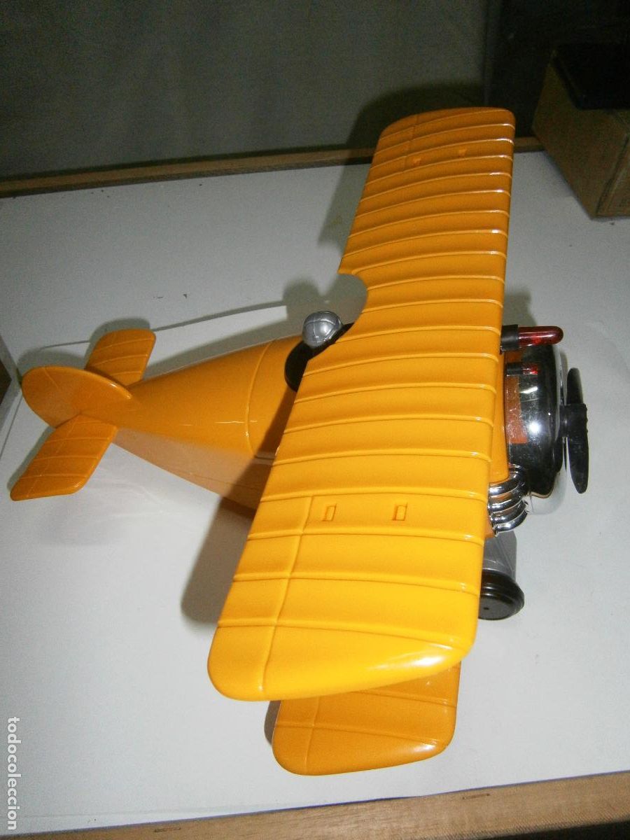 Maquetas: ANTIGUO AVION BIPLANO A PILAS - Foto 6