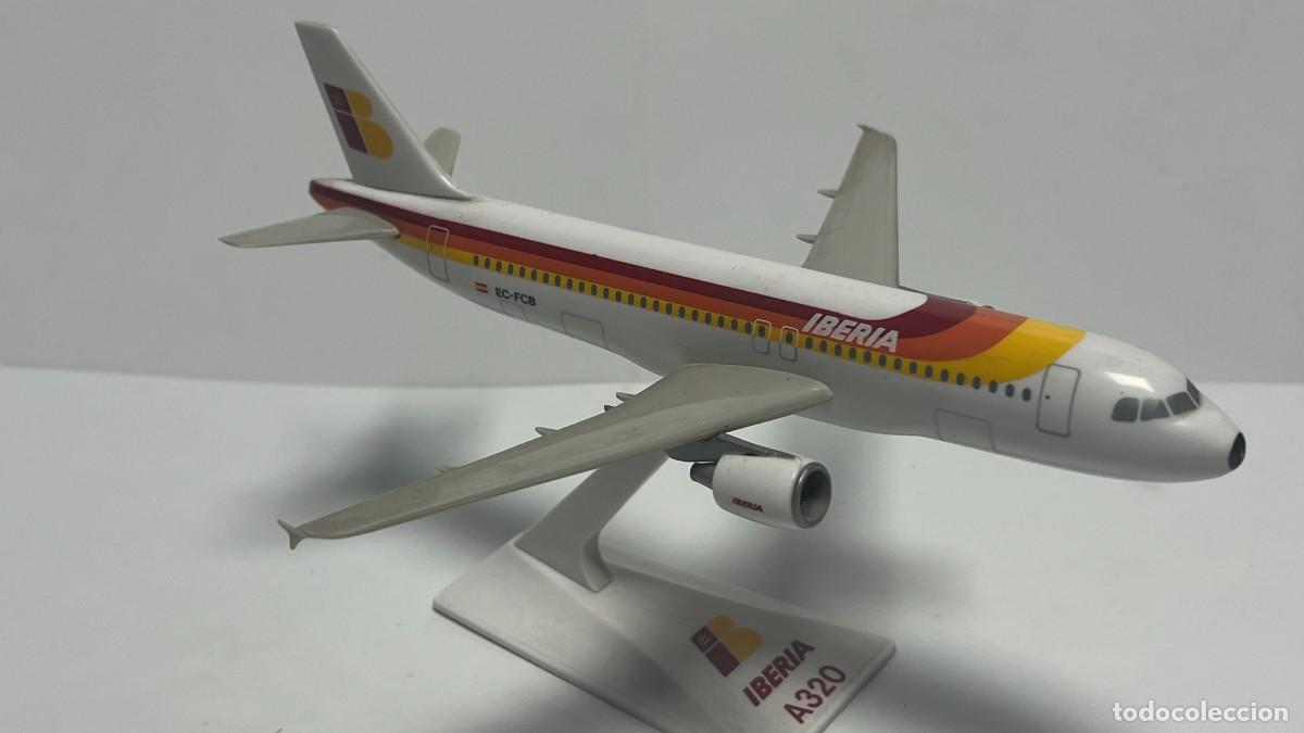 Maquetas: Airbus A320 - Iberia (1/200) - Foto 3