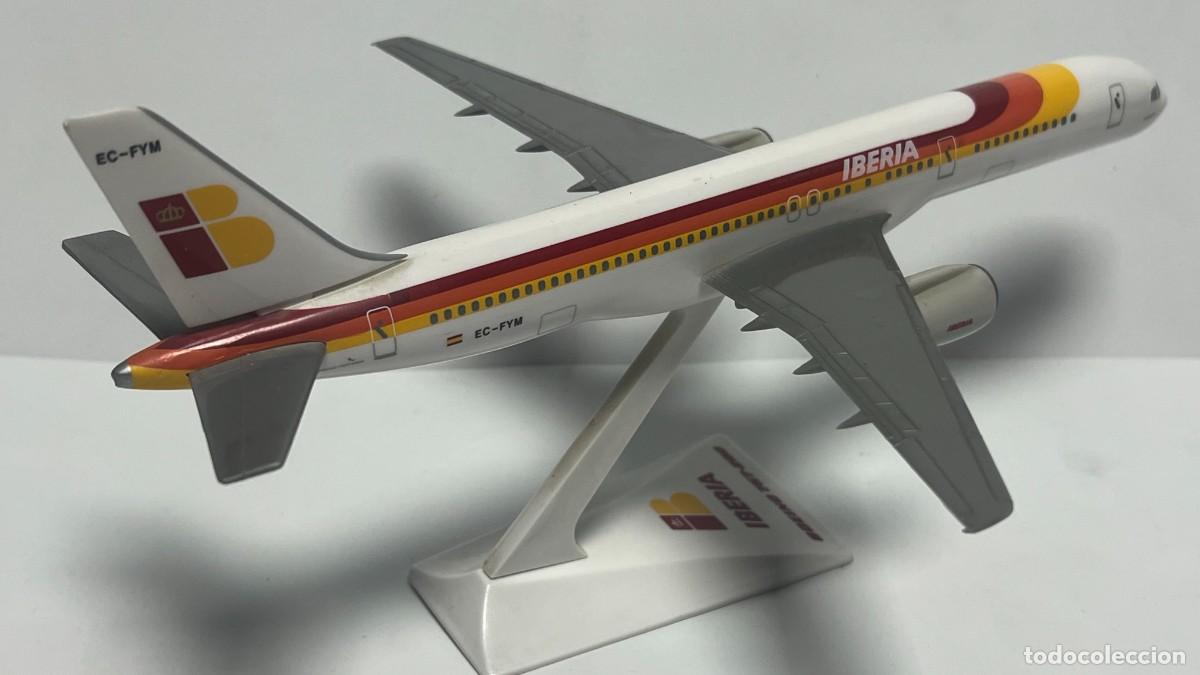 Maquetas: Boeing 757-200 - Iberia (1/200) - Foto 1