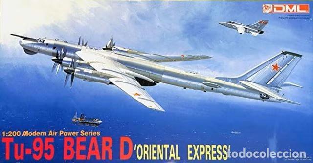 Maquetas: DML - Tu-95 Bear D Oriental Express 1/200 2005 - Foto 1