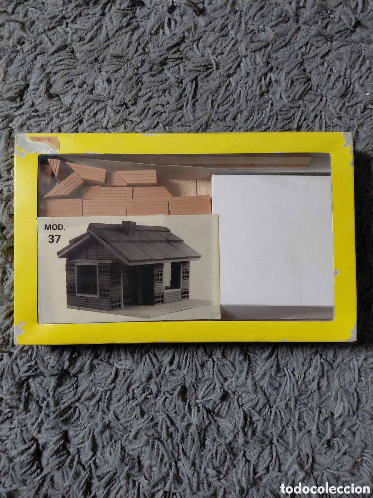 Maquetas: Maqueta construcci&oacute;n de Eurojoc. - Foto 1