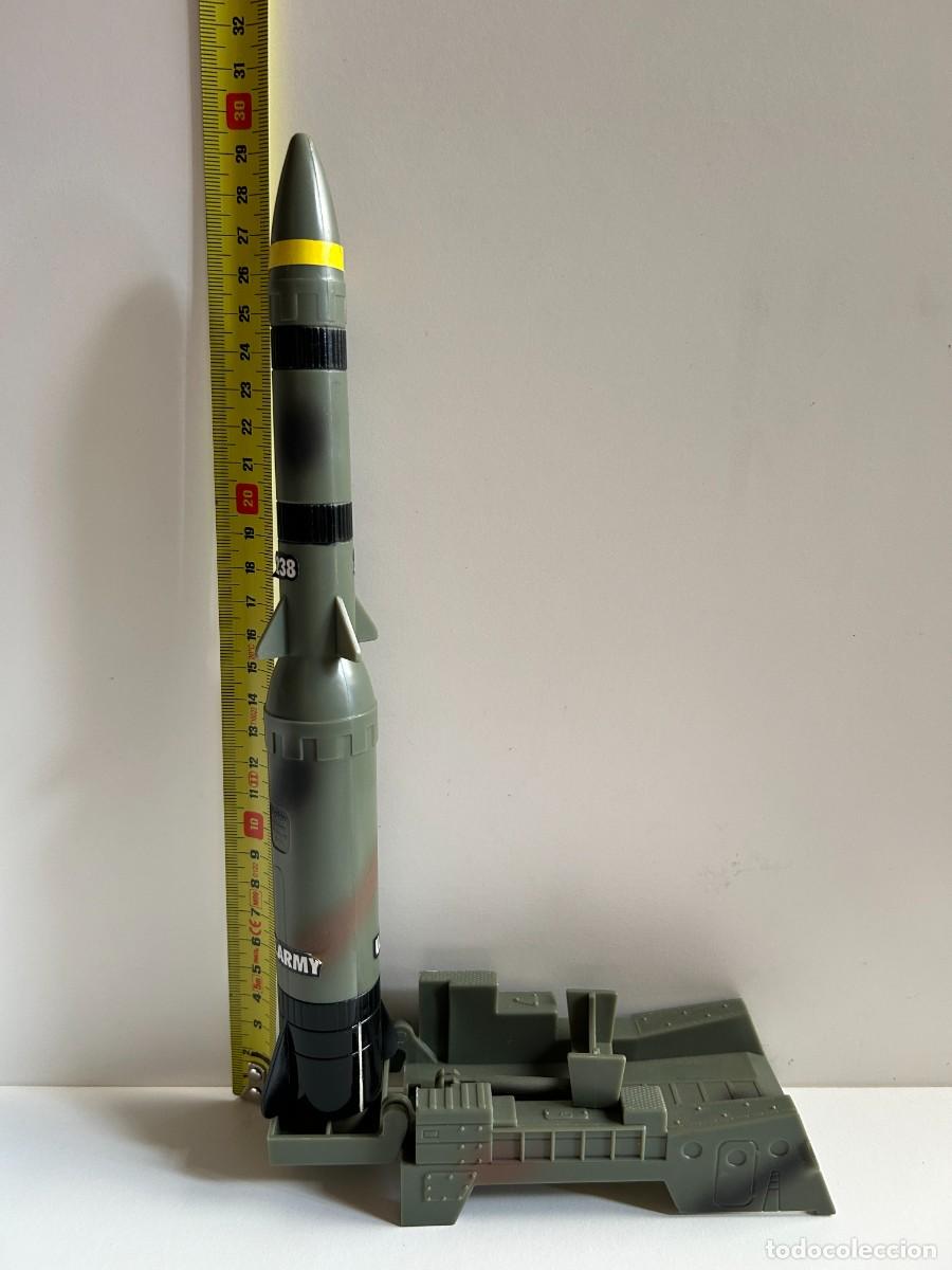 Maquetas: Tr&aacute;iler lanzamisiles cohetes Boley US Army 1998 - Foto 3